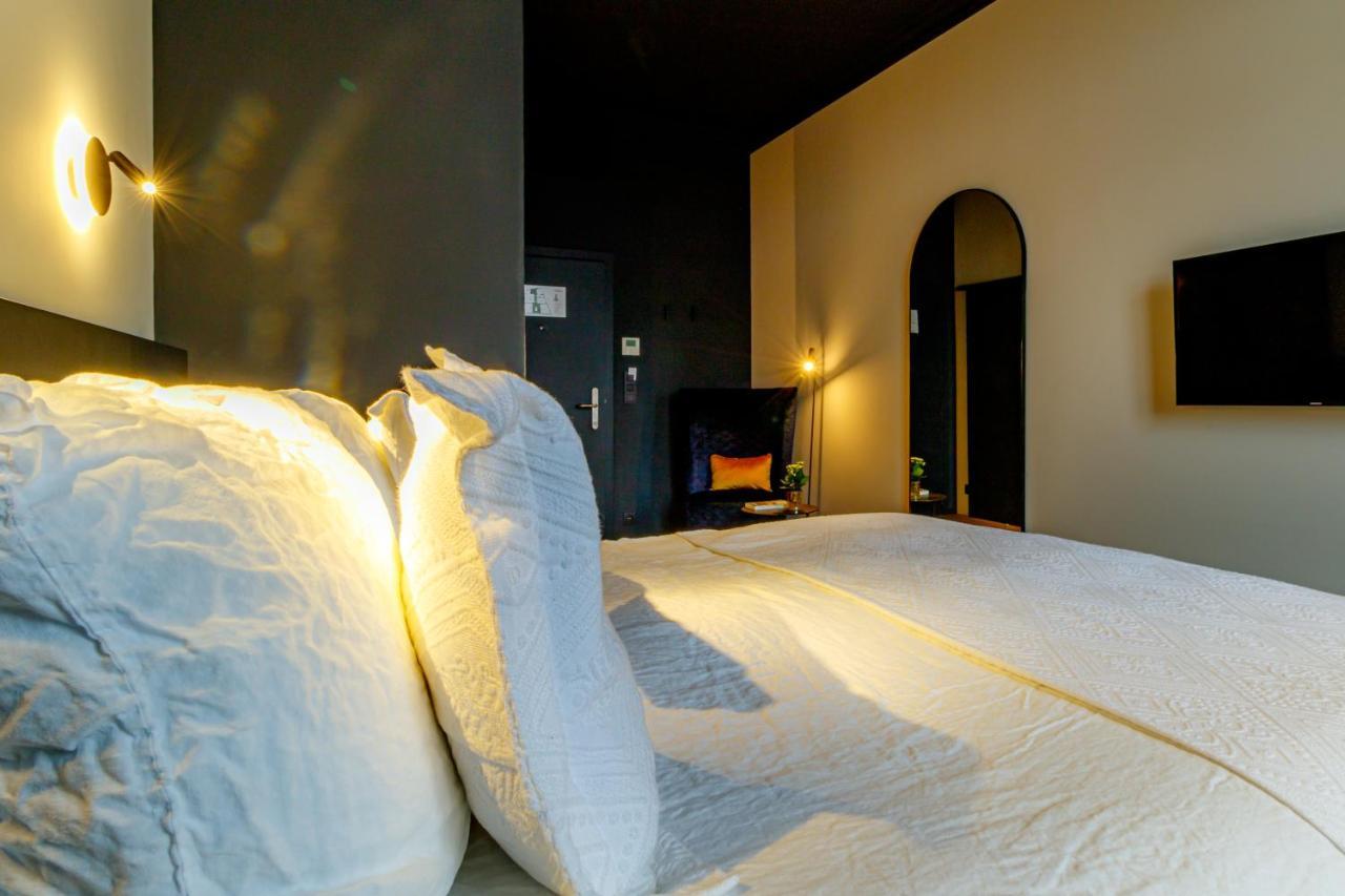 Hotel Montanus บรูจส์ ภายนอก รูปภาพ